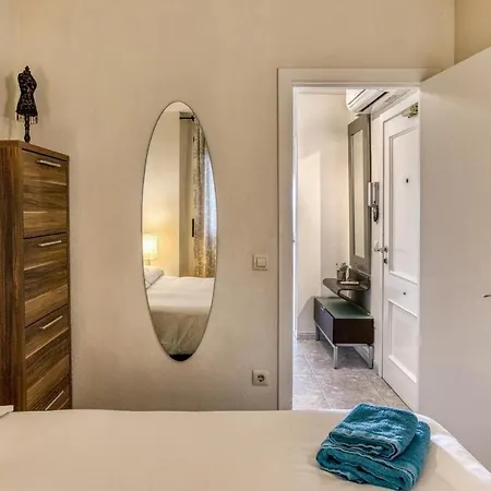 Frontline Perfect For Family Apartment