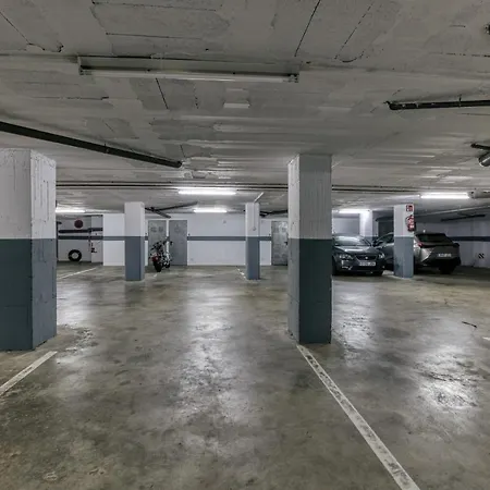 Frontline Perfect For Family Apartment
