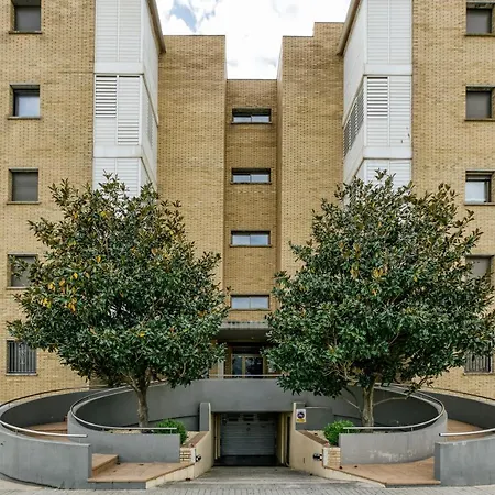 Frontline Perfect For Family Apartment
